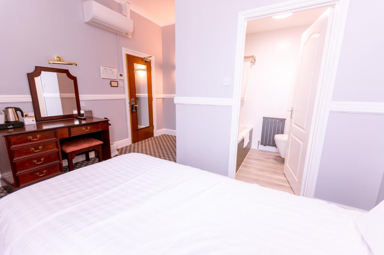 רמסגייט San Clu Hotel, Bar & Brasserie מראה חיצוני תמונה